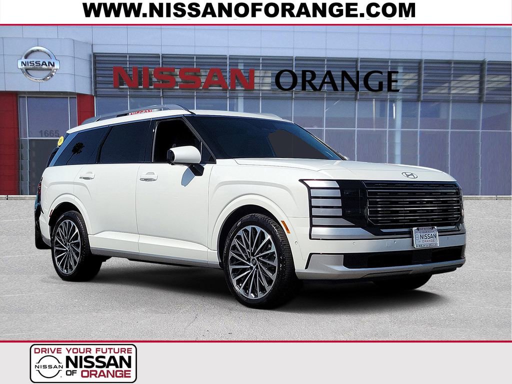 Used 2026 Hyundai Palisade Calligraphy FWD image 1