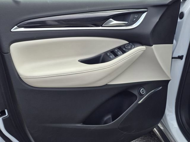 Used 2022 Buick Enclave Essence w/ Trailering Package, 5000 lbs. image 10