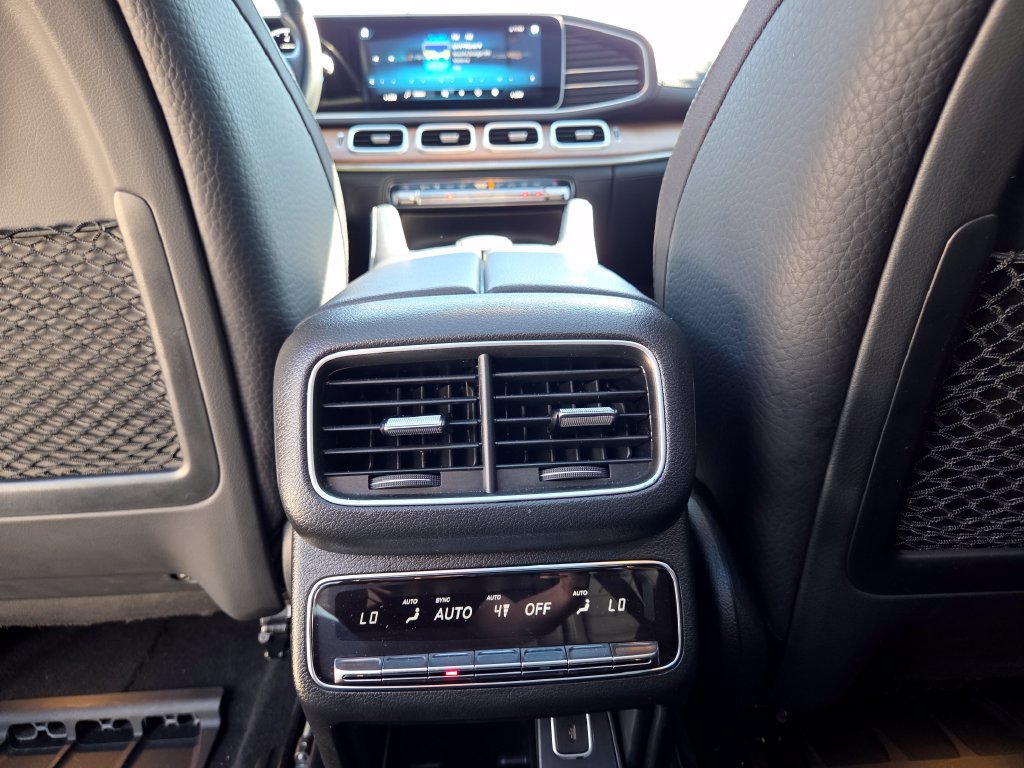 Used 2021 Mercedes-Benz GLE 350 4MATIC image 39