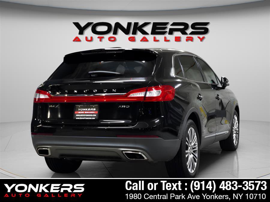 Used 2017 Lincoln MKX Reserve w/ Lincoln MKX Climate Package image 10
