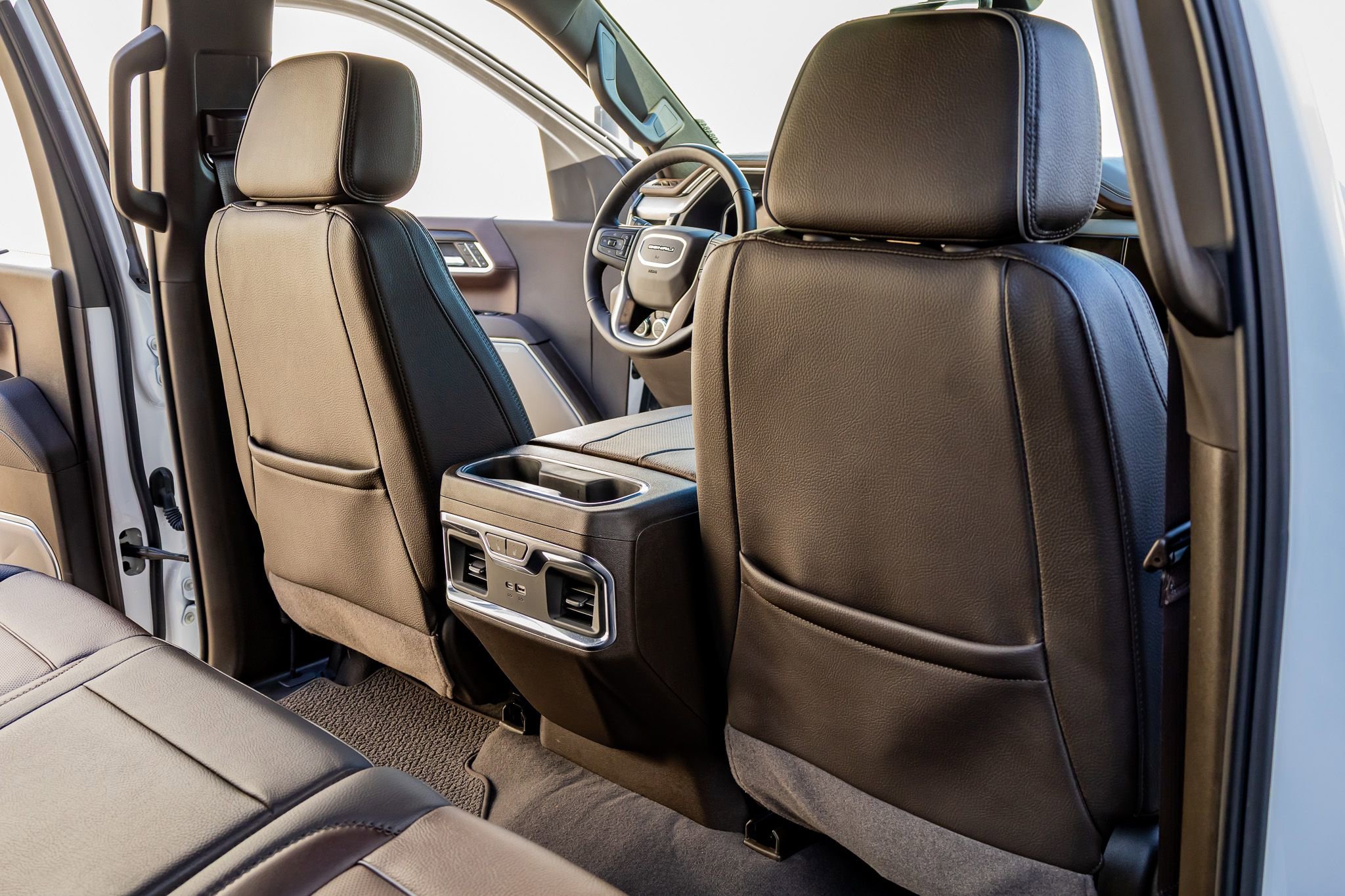 Used 2025 GMC Sierra 3500 Denali w/ Denali Reserve Package image 31