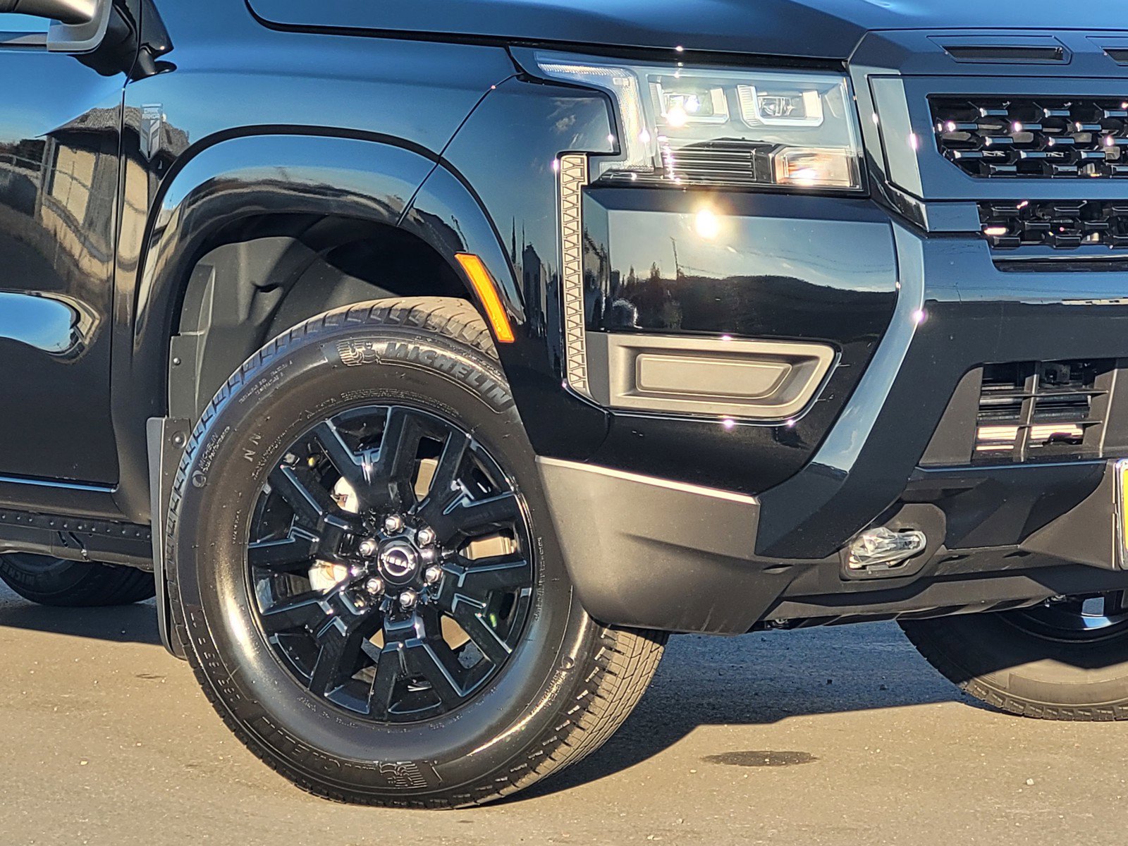 New 2026 Nissan Frontier SV w/ Tow Package image 3