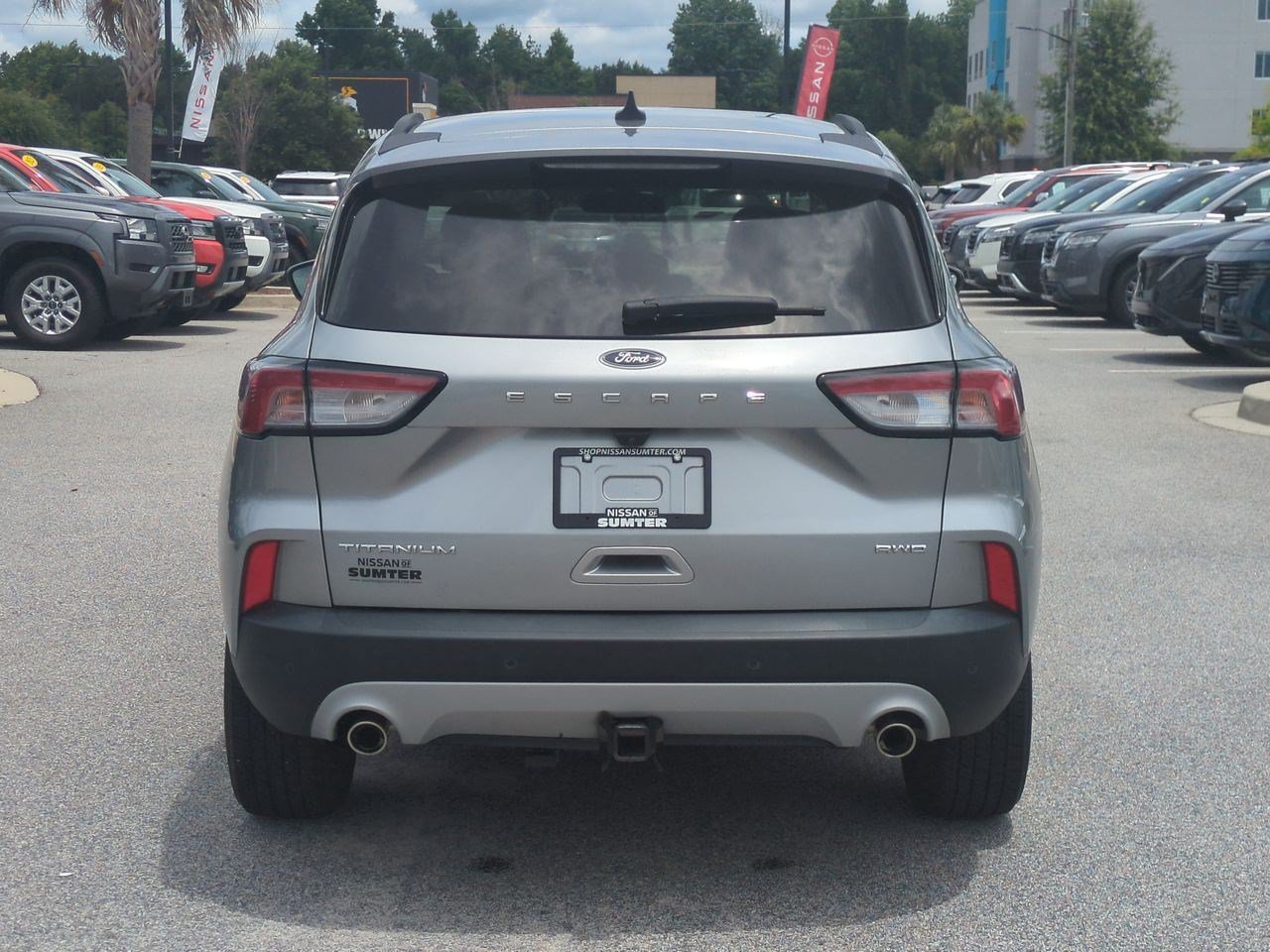 Used 2022 Ford Escape Titanium w/ Class II Trailer Tow Package AWD/4WD image 5