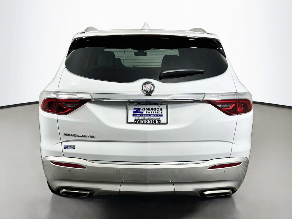 Used 2022 Buick Enclave Essence FWD image 6