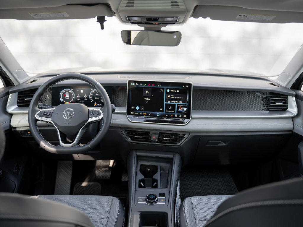 New 2026 Volkswagen Tiguan SE AWD/4WD image 10