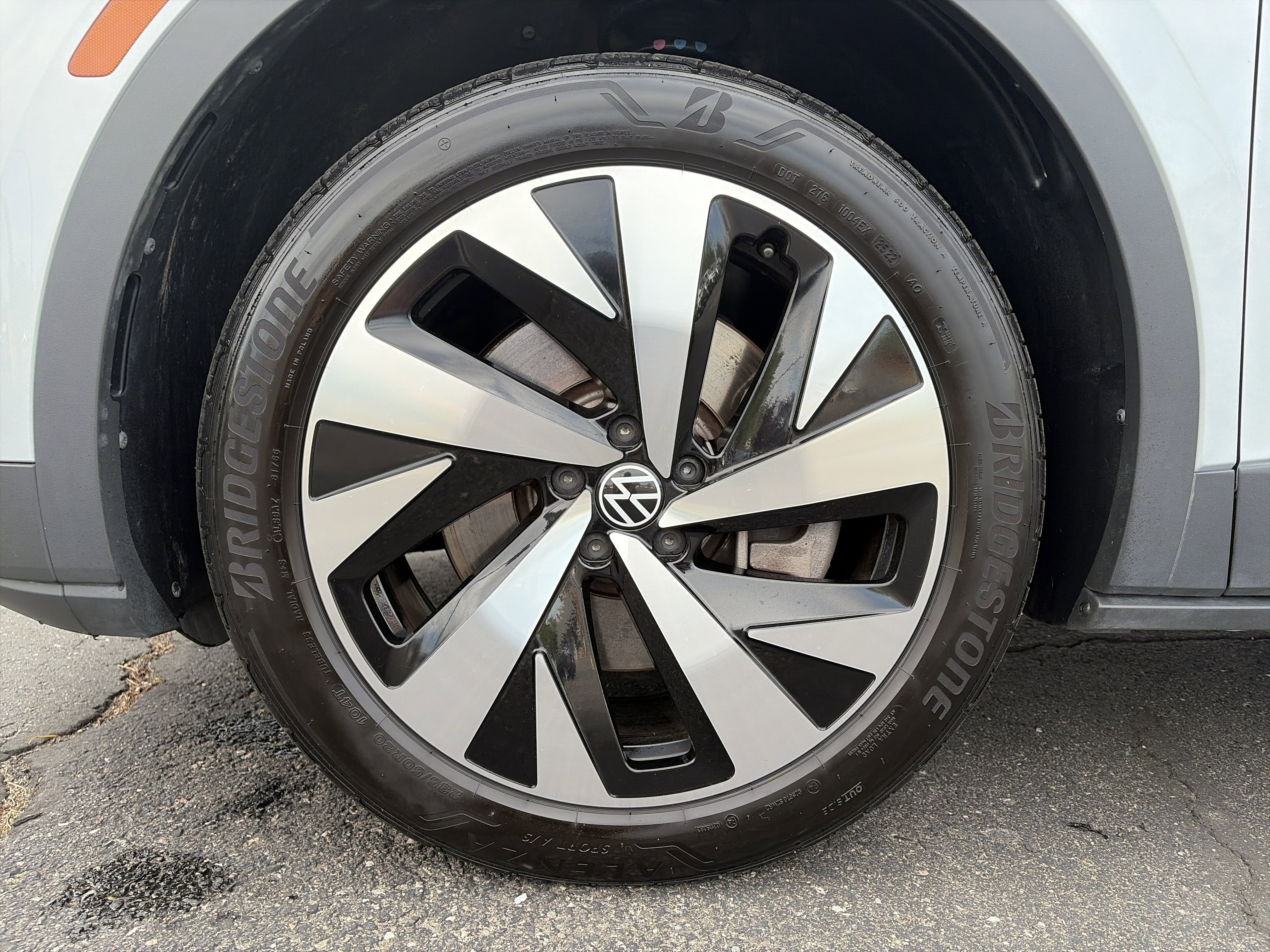 Used 2022 Volkswagen ID.4 Pro S AWD/4WD image 12