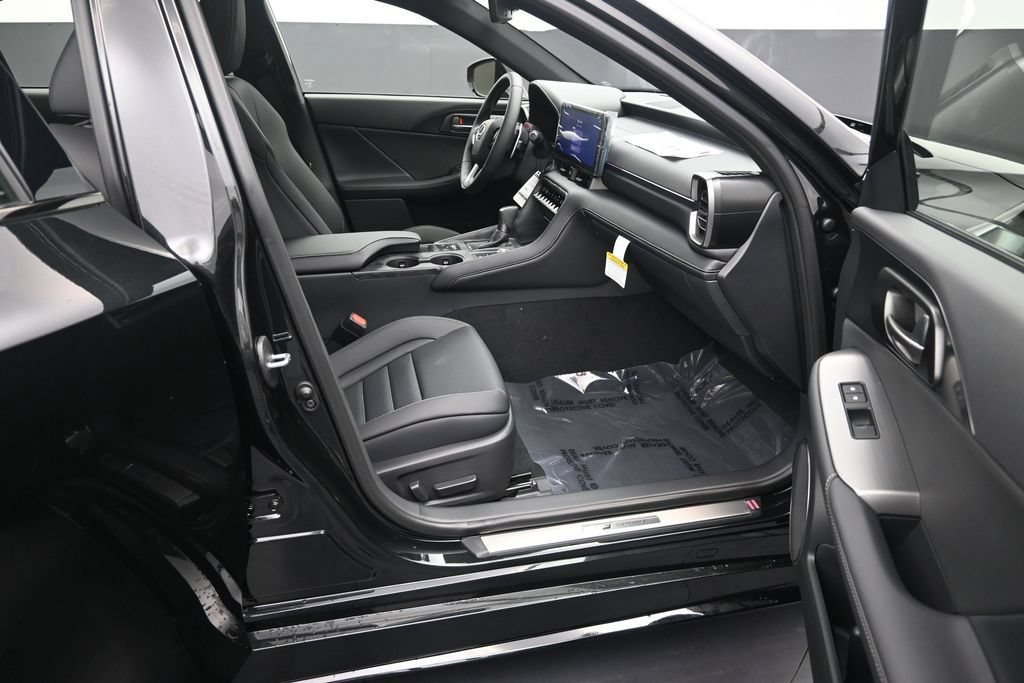 New 2026 Lexus IS 350 F Sport w/ Technology Package RWD image 11