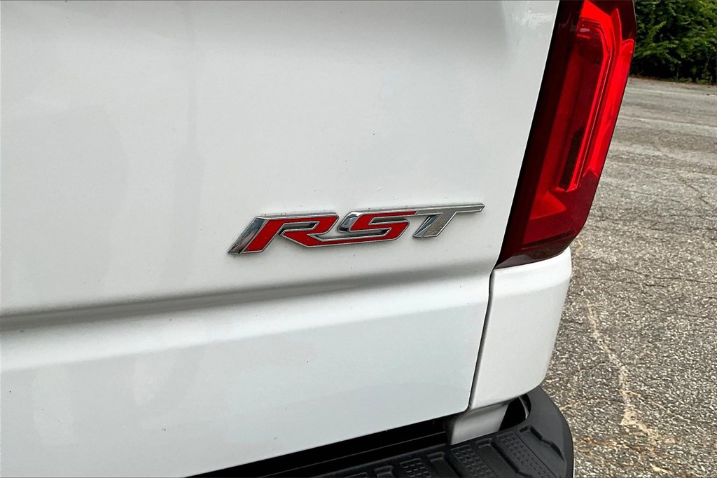 Certified 2022 Chevrolet Silverado 1500 RST image 21