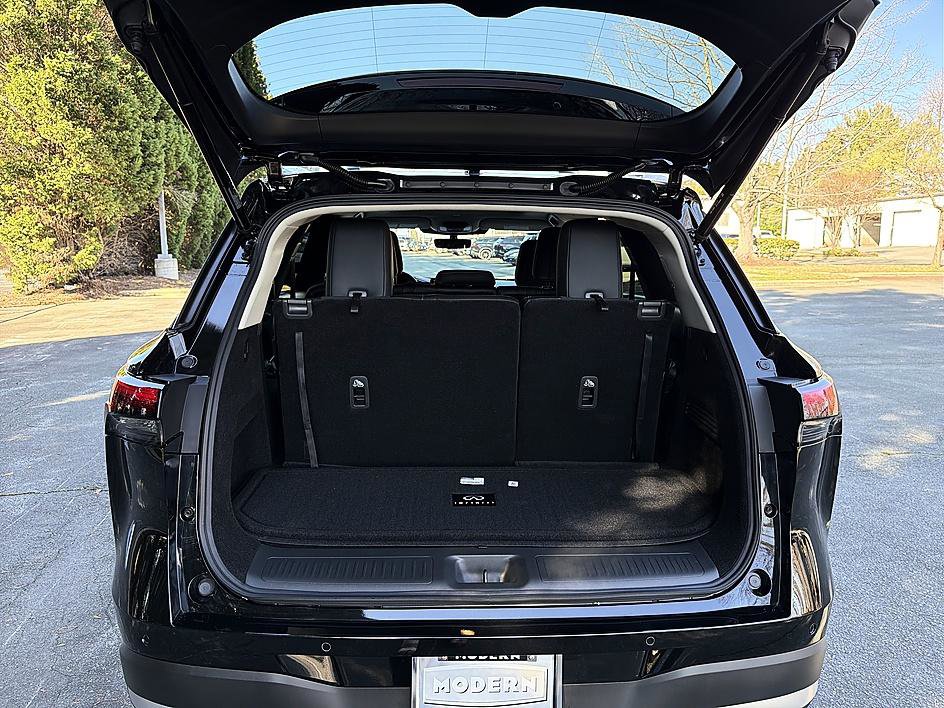 New 2026 INFINITI QX60 Luxe image 25