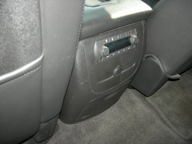 Used 2013 Chevrolet Tahoe LT AWD/4WD image 16