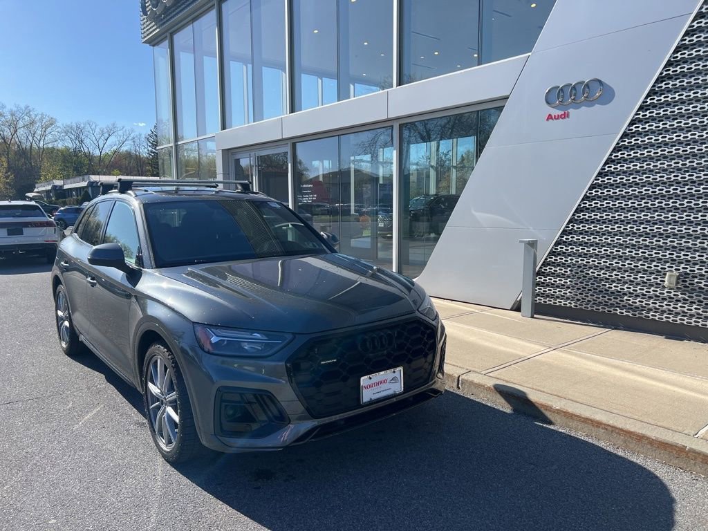 Used 2024 Audi Q5 e Premium Plus AWD/4WD image 3