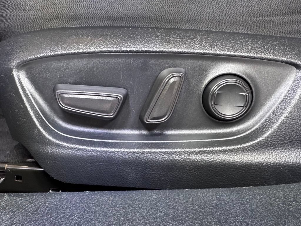 Used 2023 Toyota Camry LE w/ Audio Upgrade Package FWD image 22