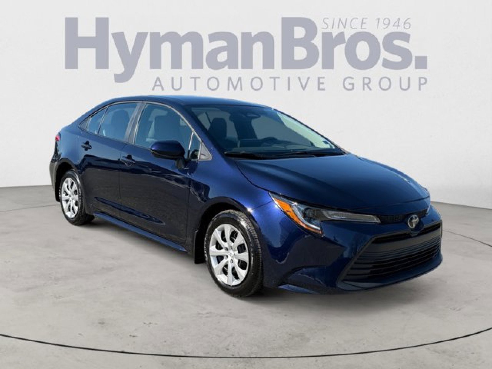 Used 2025 Toyota Corolla LE image 1