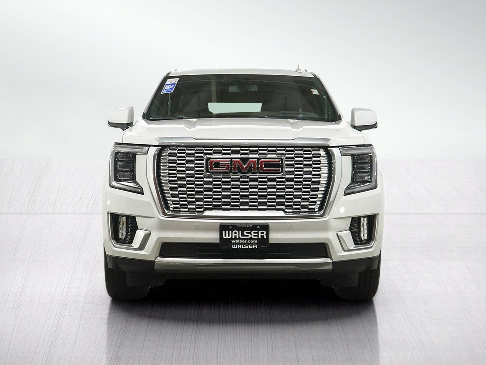 Used 2021 GMC Yukon XL Denali AWD/4WD image 8