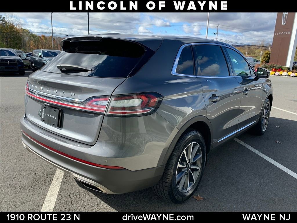 Certified 2022 Lincoln Nautilus AWD image 7