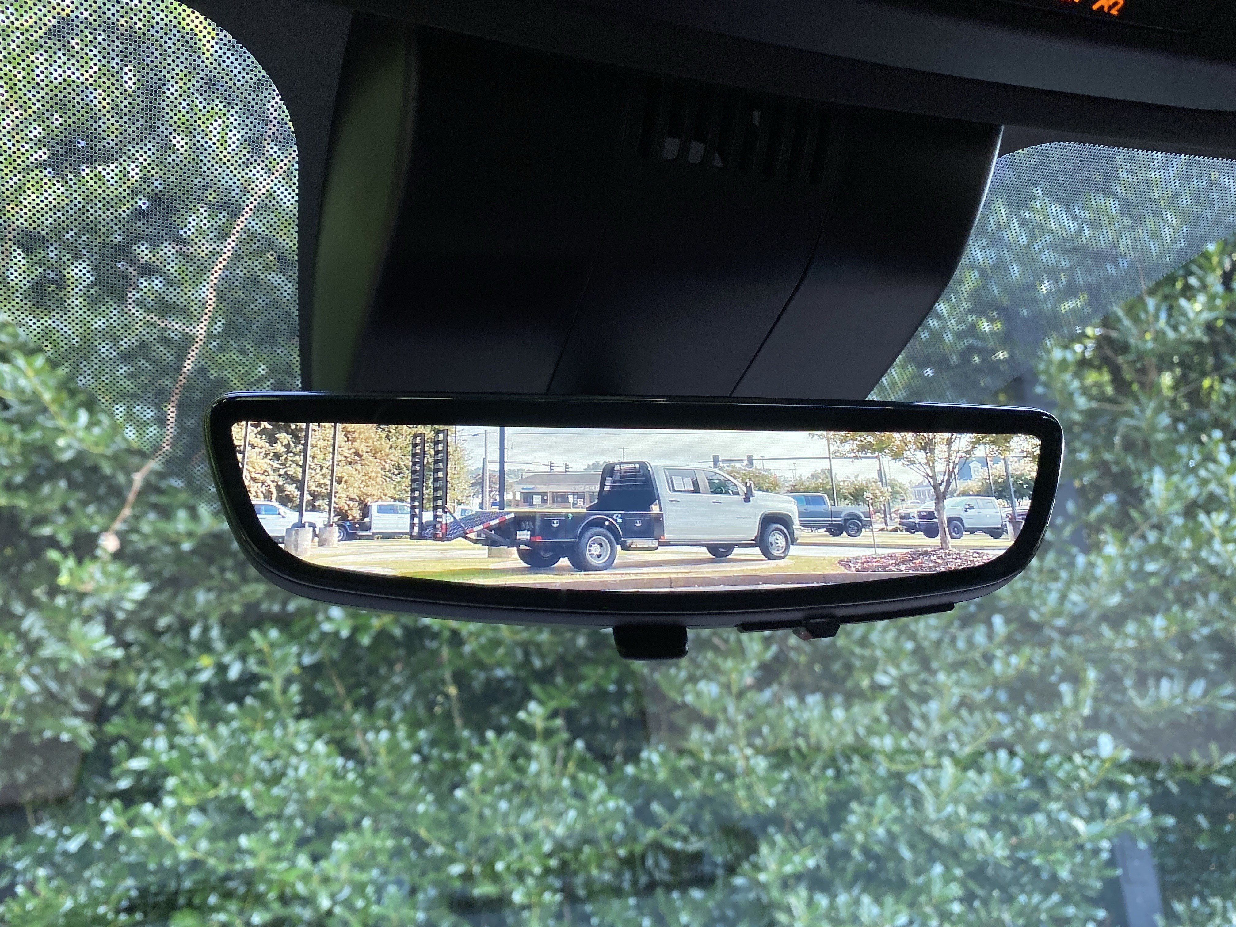 Used 2025 Chevrolet Tahoe High Country AWD/4WD image 35