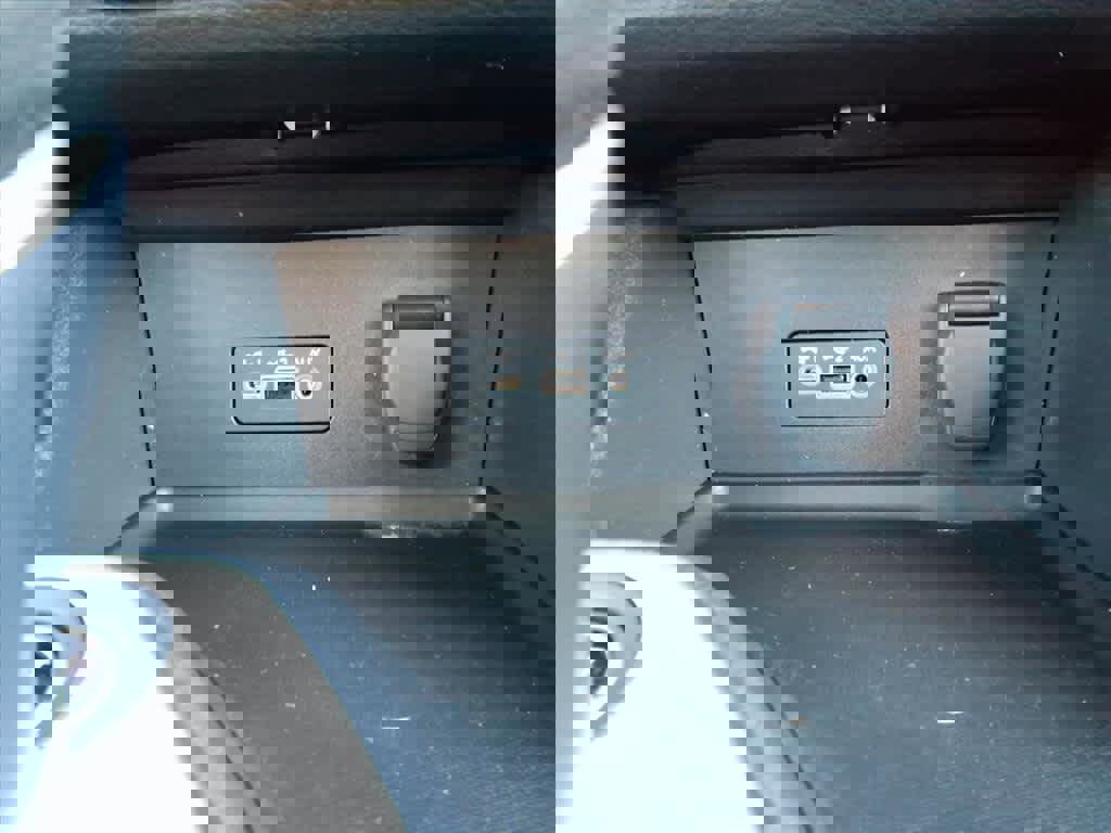 Certified 2023 Nissan Sentra SV image 20