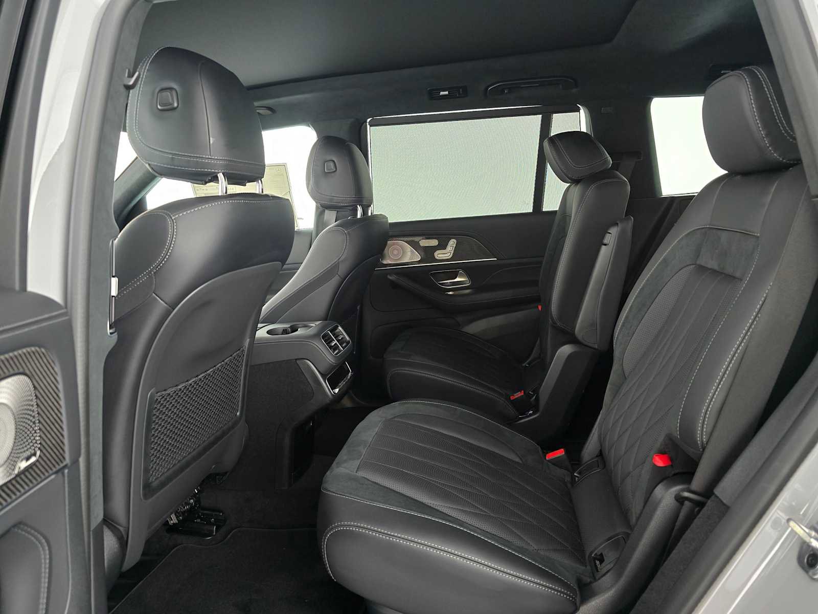 New 2026 Mercedes-Benz GLS 63 AMG 4MATIC image 17