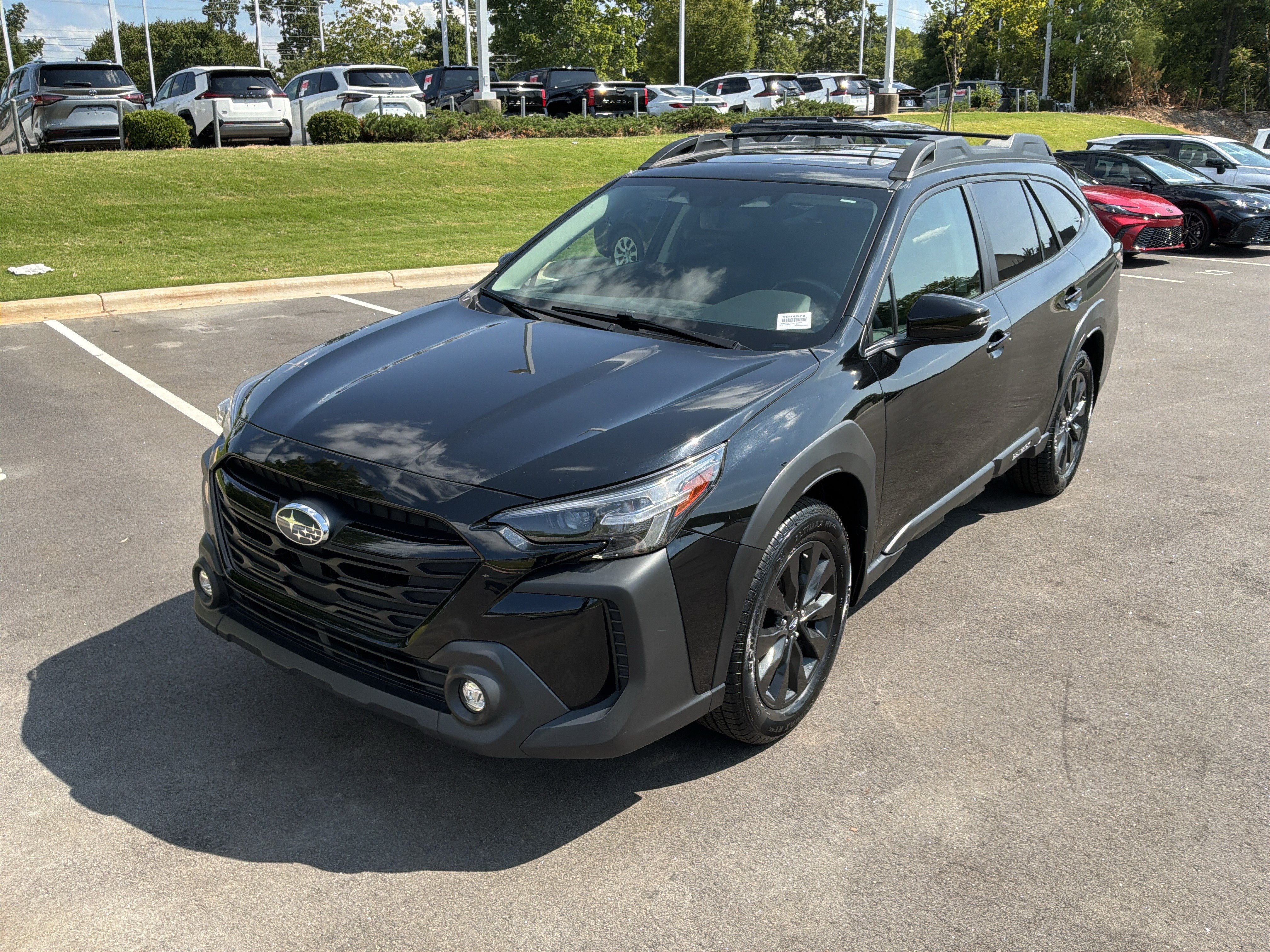 Used 2025 Subaru Outback Onyx Edition AWD/4WD image 5
