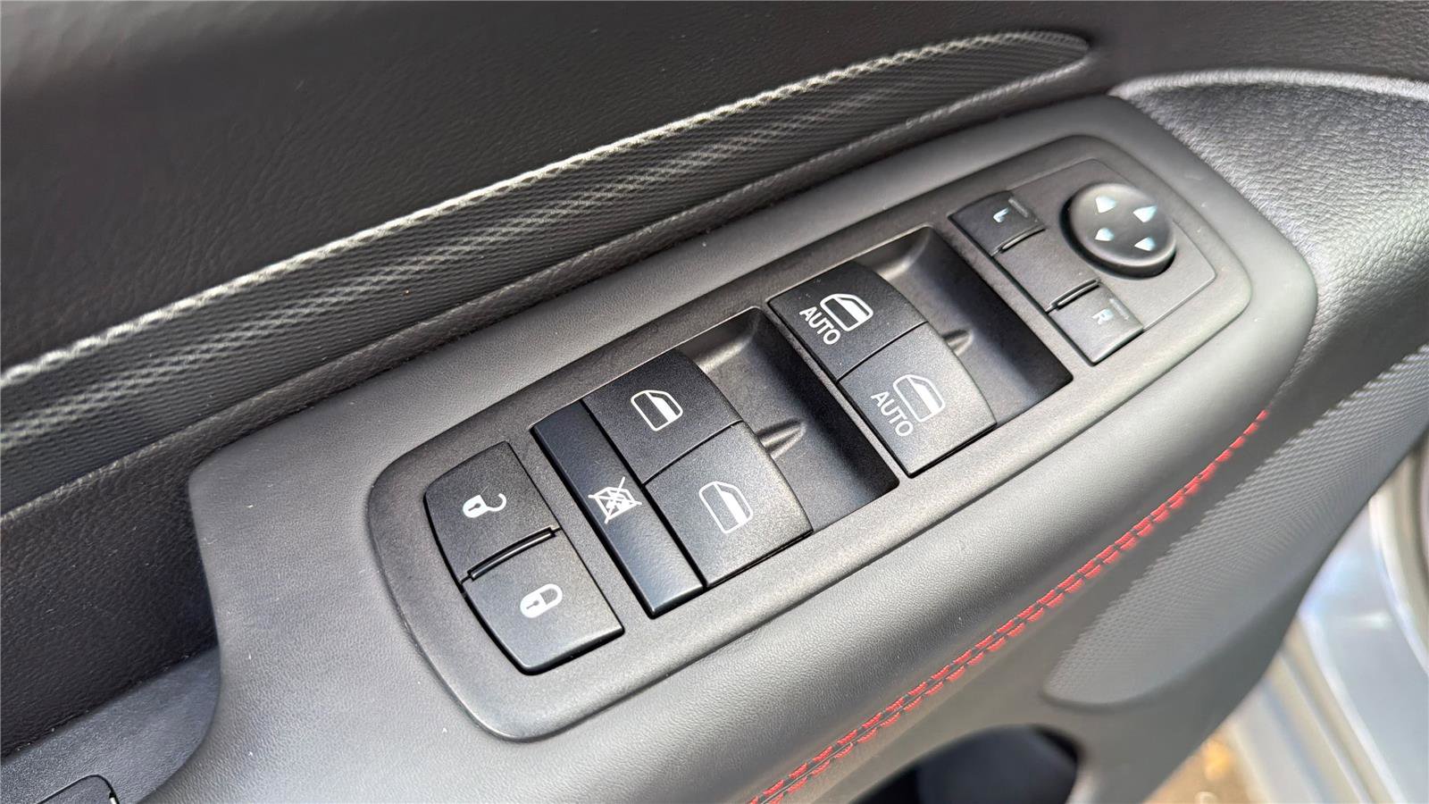 Used 2025 Dodge Durango R/T image 20