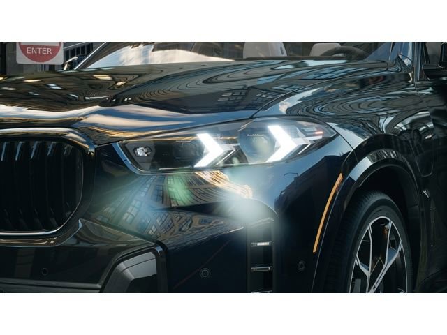 New 2026 BMW X5 xDrive50e w/ M Sport Package image 6