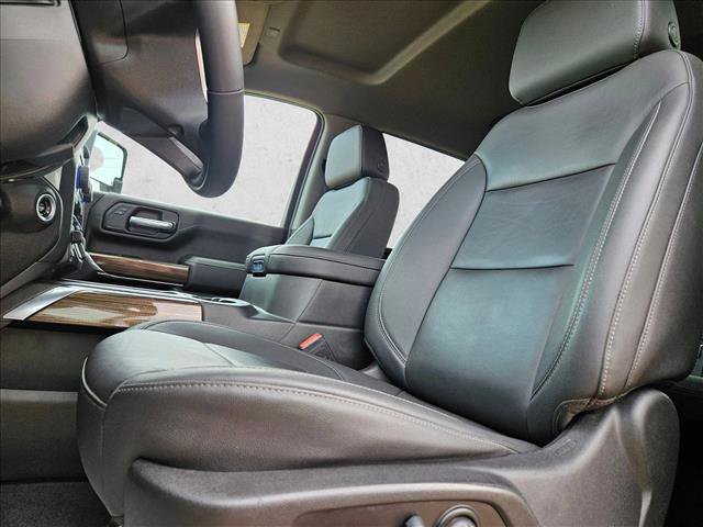 Used 2022 Chevrolet Silverado 2500 LT w/ Texas Edition image 15