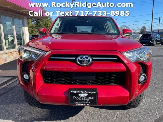 Used 2024 Toyota 4Runner SR5 image 2