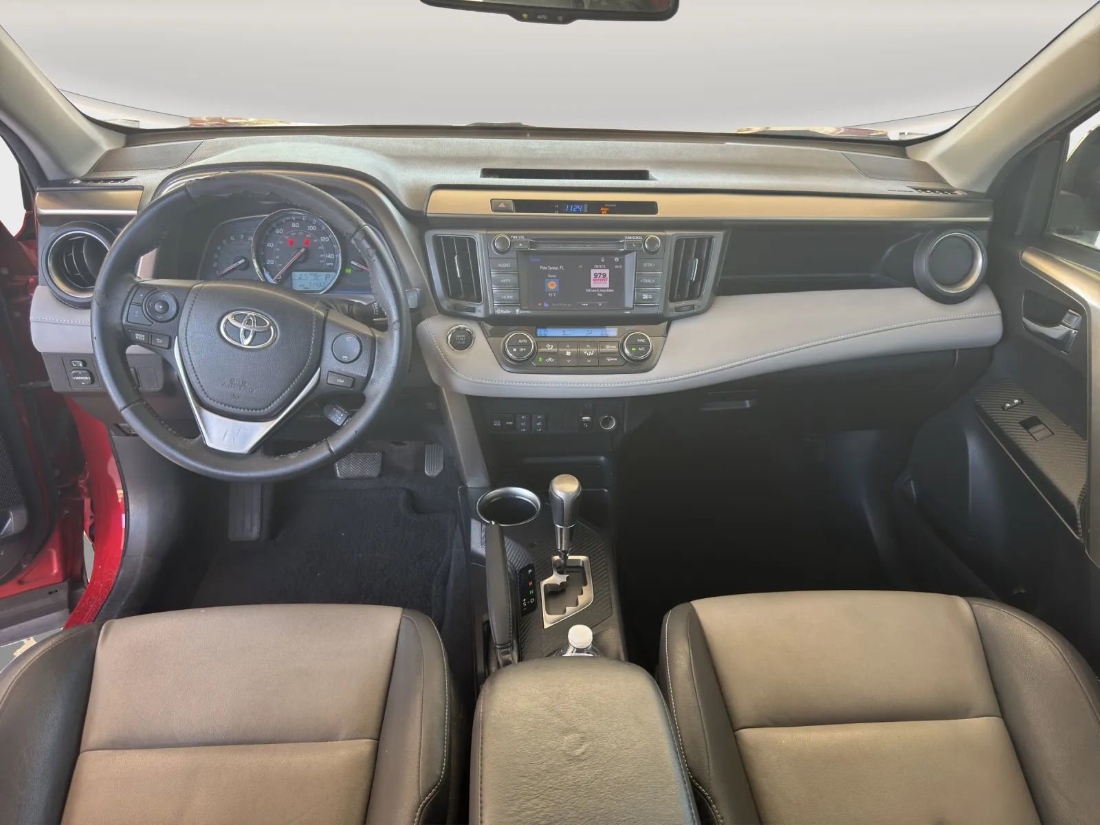 Used 2015 Toyota RAV4 Limited FWD image 14