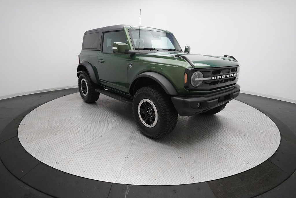 Used 2023 Ford Bronco Outer Banks w/ Sasquatch Package image 13