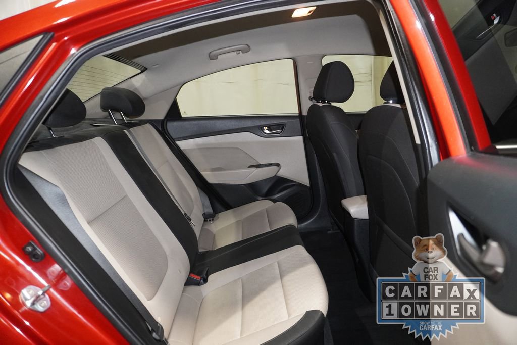 Used 2021 Hyundai Accent SEL image 16