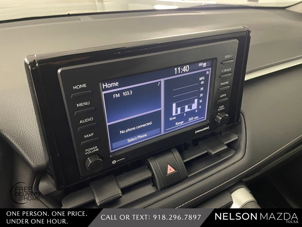 Used 2020 Toyota RAV4 LE AWD/4WD image 29
