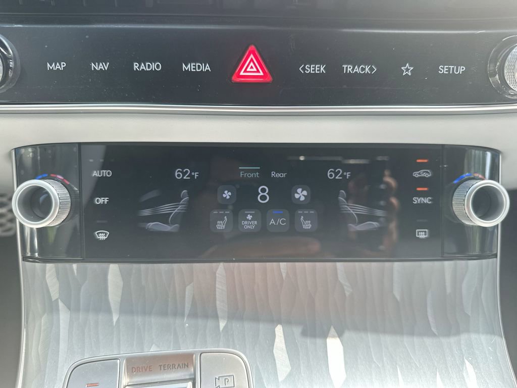 New 2026 Genesis Electrified GV70 image 44