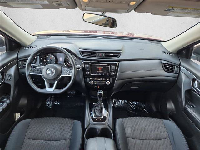 Used 2018 Nissan Rogue SV FWD image 16