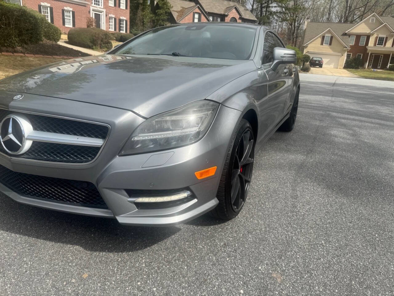Used 2014 Mercedes-Benz CLS 550 w/ Premium 1 Package image 3