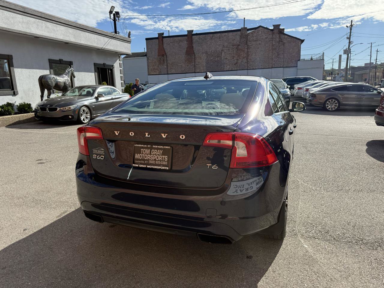 Used 2016 Volvo S60 T6 Platinum FWD image 3
