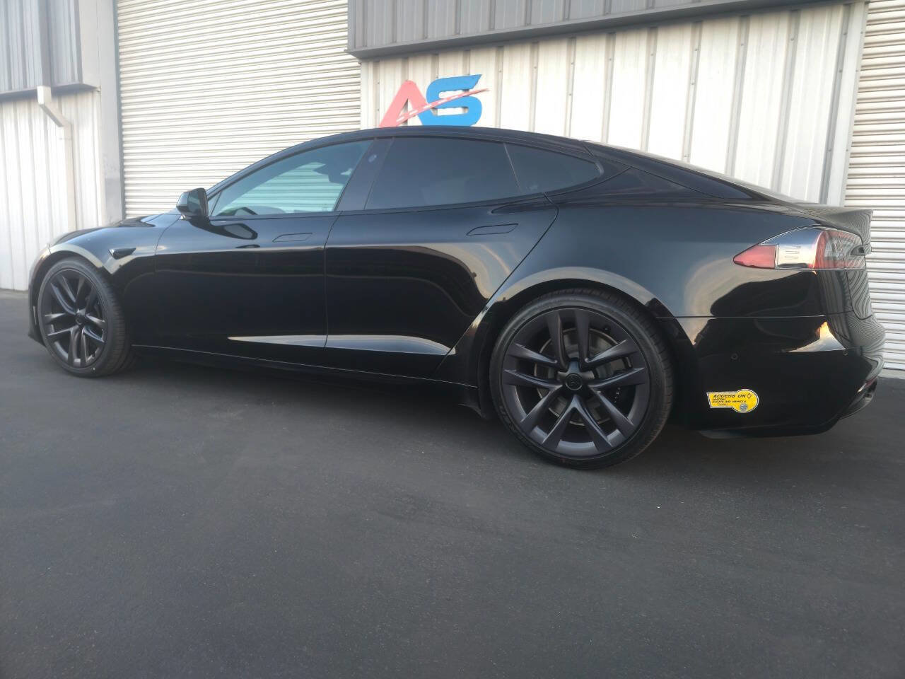 Used 2022 Tesla Model S AWD/4WD image 4