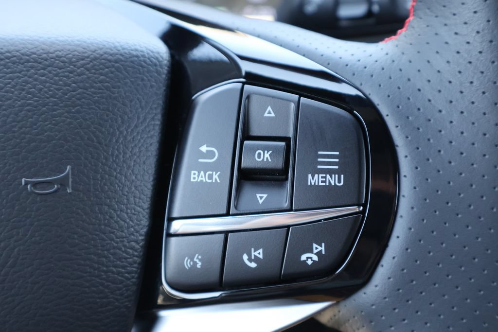 Used 2026 Ford Explorer ST-Line w/ ST-Line Street Pack AWD/4WD image 7