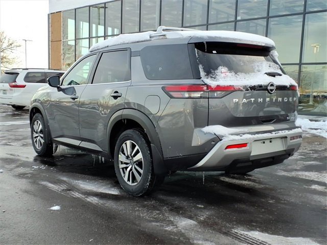 New 2025 Nissan Pathfinder SL image 5