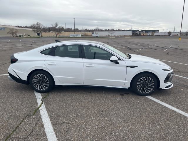 New 2026 Hyundai Sonata Limited image 4