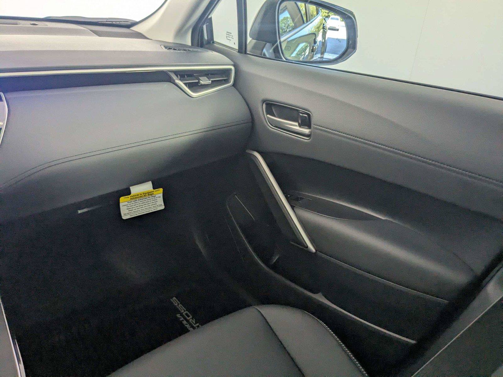 New 2026 Toyota Corolla Cross XLE w/ Convenience Package FWD image 24
