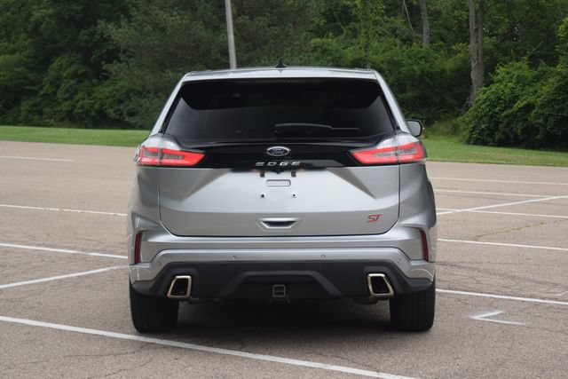 Used 2023 Ford Edge ST w/ Cargo Accessory Package AWD/4WD image 23