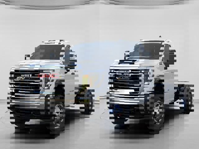 New 2026 GMC Sierra 3500 Pro w/ Convenience Package image 8