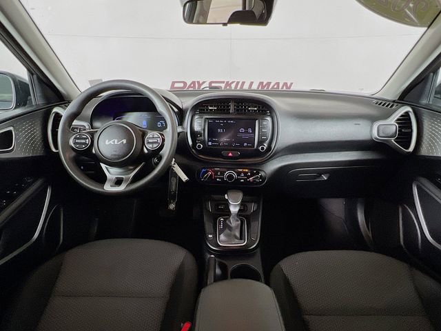 Used 2023 Kia Soul LX w/ Option Group 015 image 22