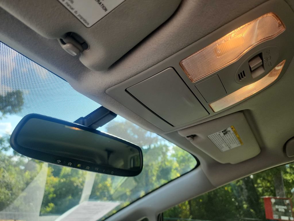 Used 2014 Toyota Prius V Five FWD image 19