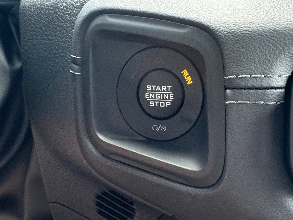 New 2026 Jeep Gladiator Mojave AWD/4WD image 24