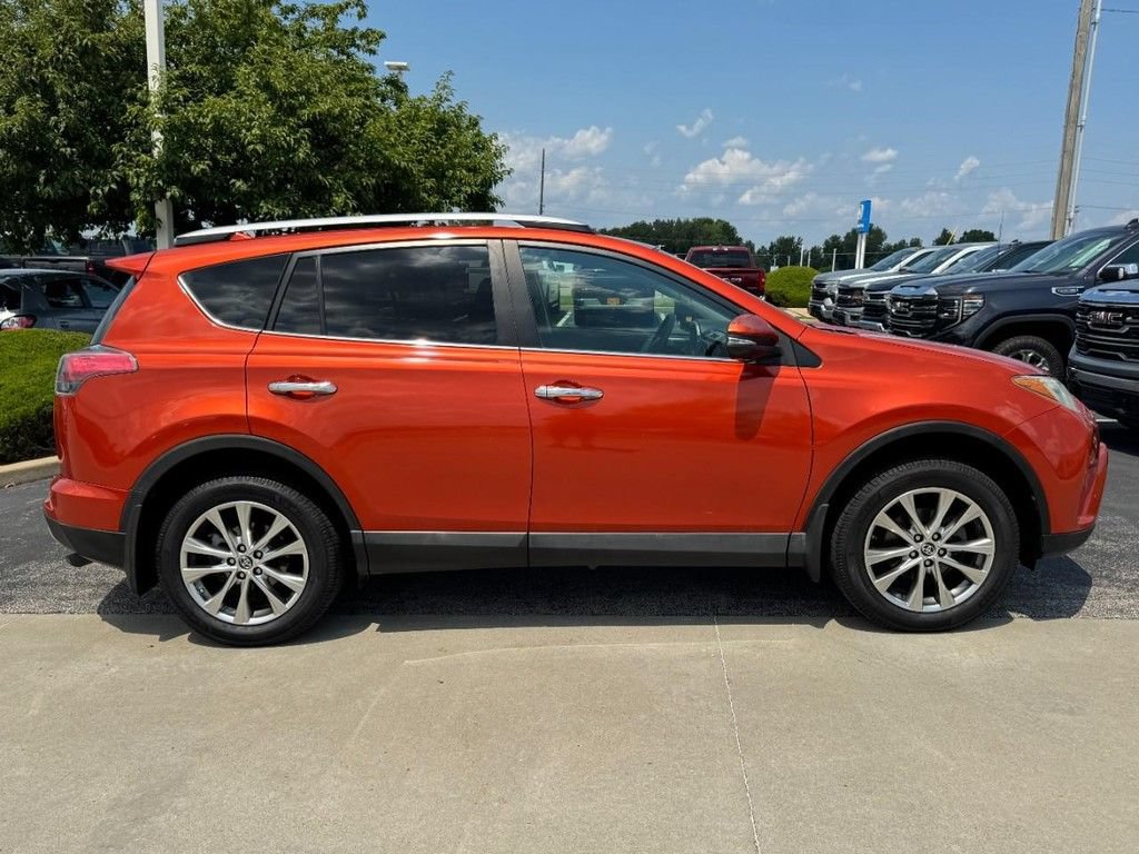Used 2016 Toyota RAV4 Limited AWD/4WD image 2