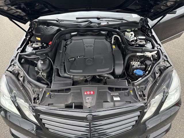 Used 2013 Mercedes-Benz E 350 4MATIC Wagon image 31