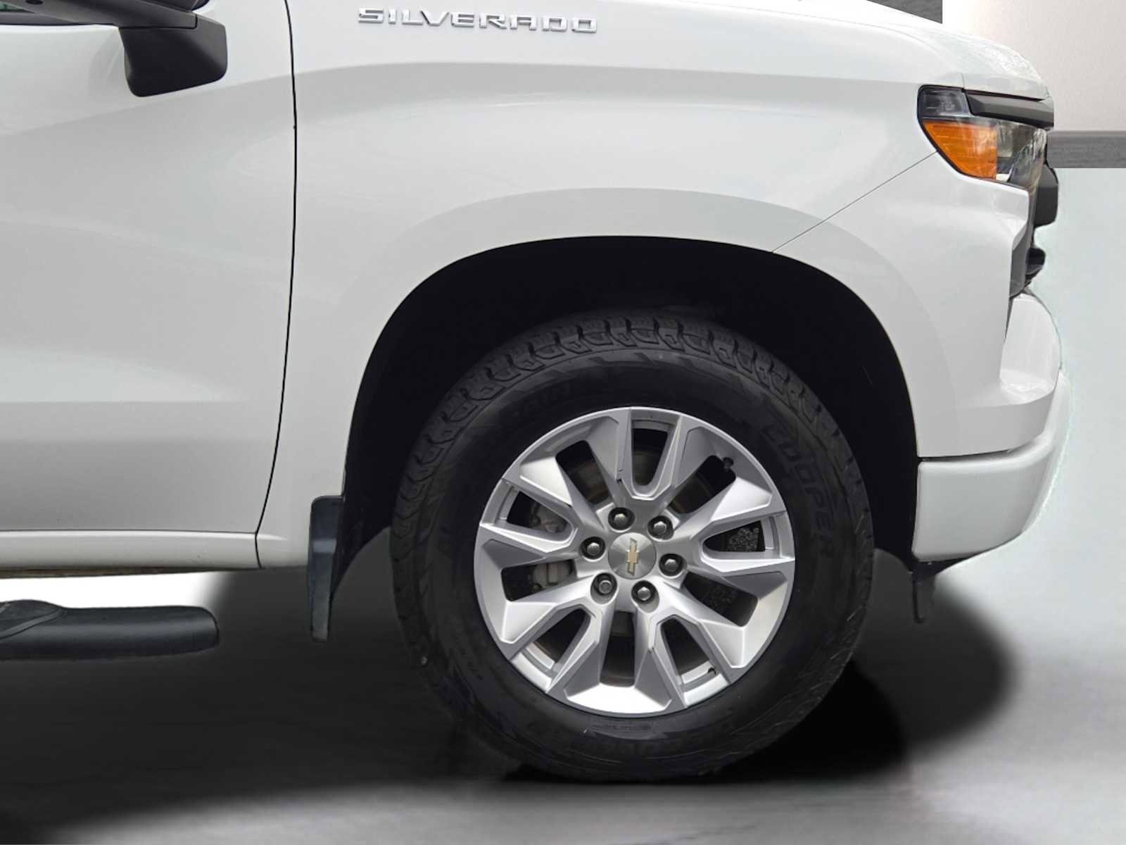 Used 2022 Chevrolet Silverado 1500 Custom image 28