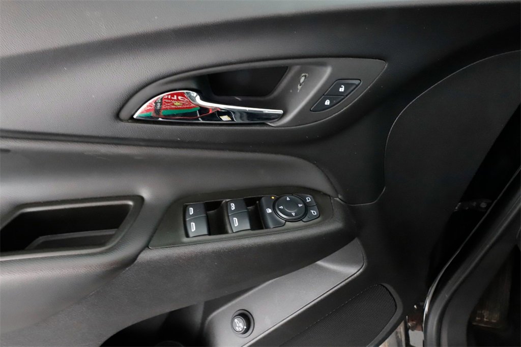 Used 2024 Chevrolet Equinox LT image 18