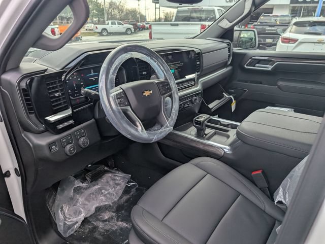 New 2026 Chevrolet Silverado 1500 LTZ w/ LTZ Premium Package AWD/4WD image 14